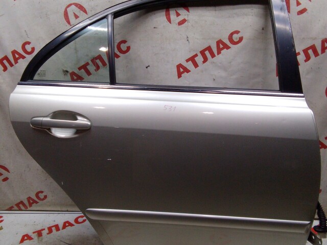 Дверь TOYOTA Avensis 
