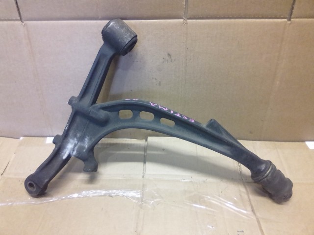 Рычаг TOYOTA Estima 