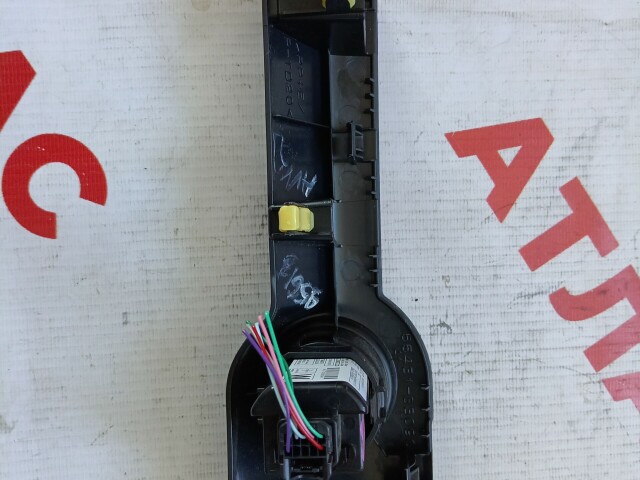 Кнопка TOYOTA Camry 