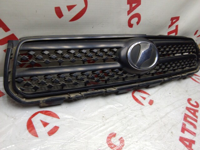 Решетка радиатора TOYOTA RAV4 