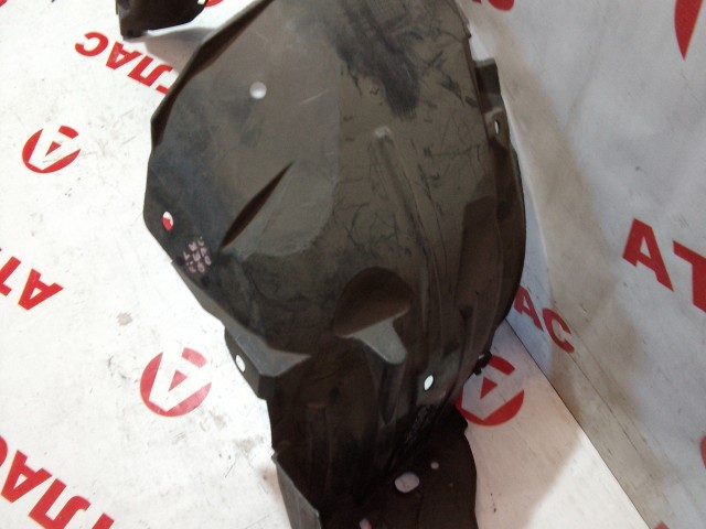 Подкрылок HONDA Fit 