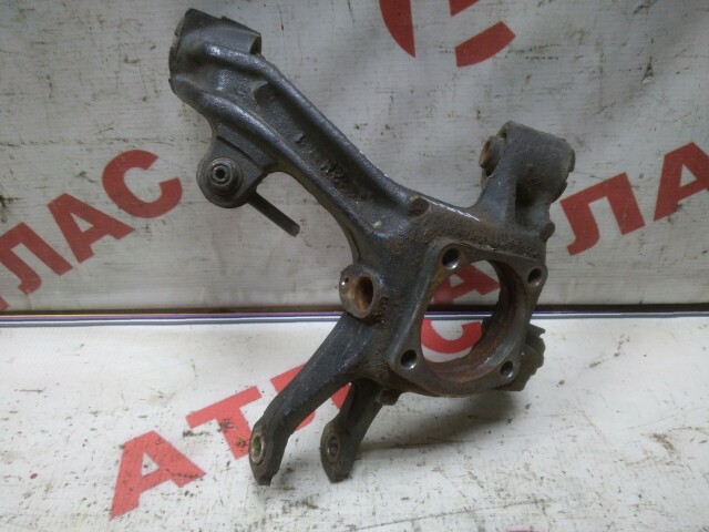 Кулак поворотный TOYOTA Corolla 