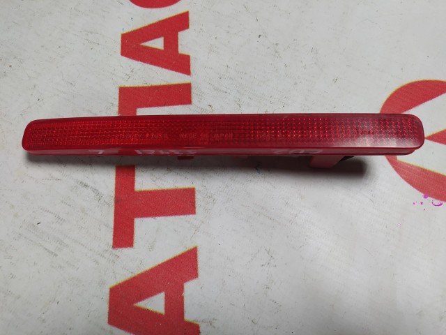 Отражатель в задний бампер HONDA Accord 