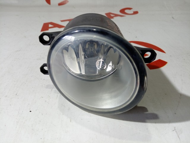 Туманка TOYOTA Avensis 