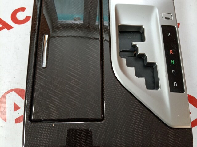 Накладка TOYOTA Camry 