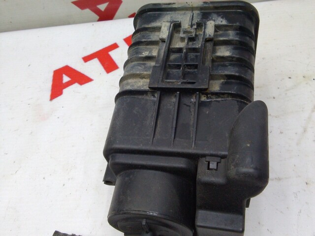 Фильтр паров топлива TOYOTA Corolla 