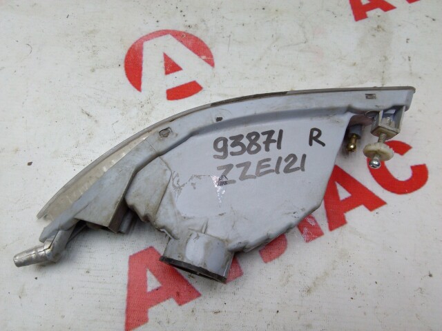 Туманка TOYOTA Corolla 