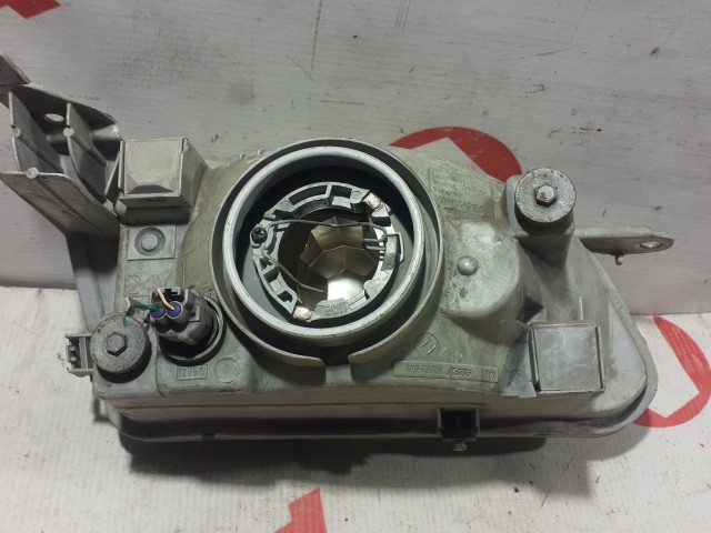 Фара TOYOTA Corolla 