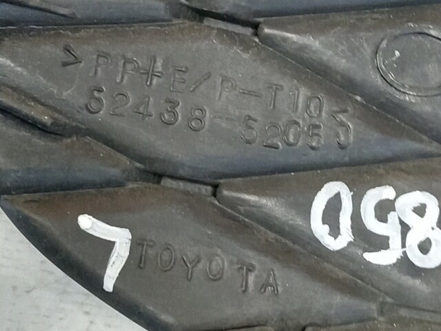 Оправа туманки TOYOTA FunCargo 
