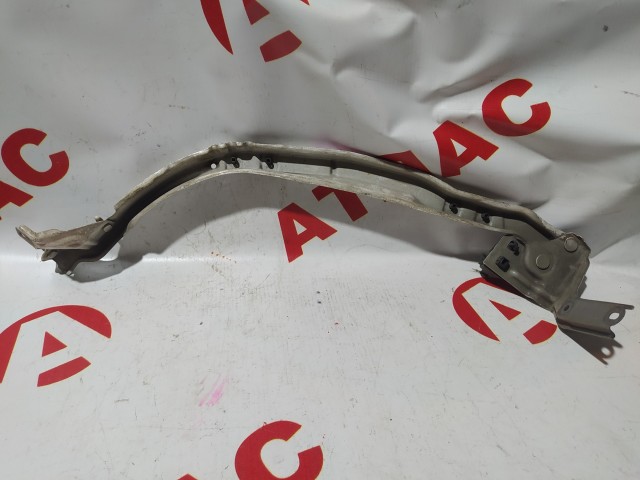 Планка под фару TOYOTA Altezza 