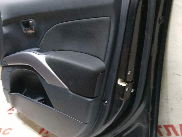 Дверь MITSUBISHI Outlander 