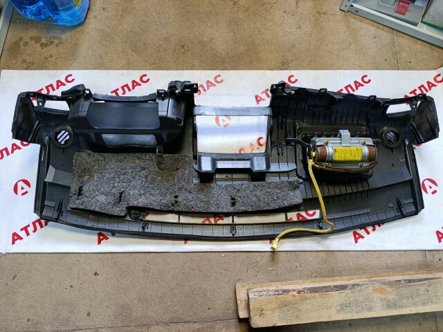 Торпедо TOYOTA Avensis 