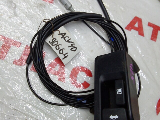 Трос багажника TOYOTA Camry 