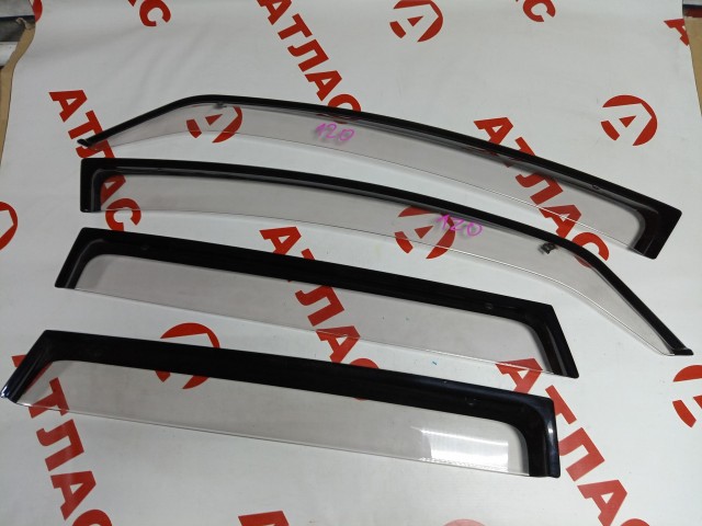 Ветровик TOYOTA Corolla Spacio 