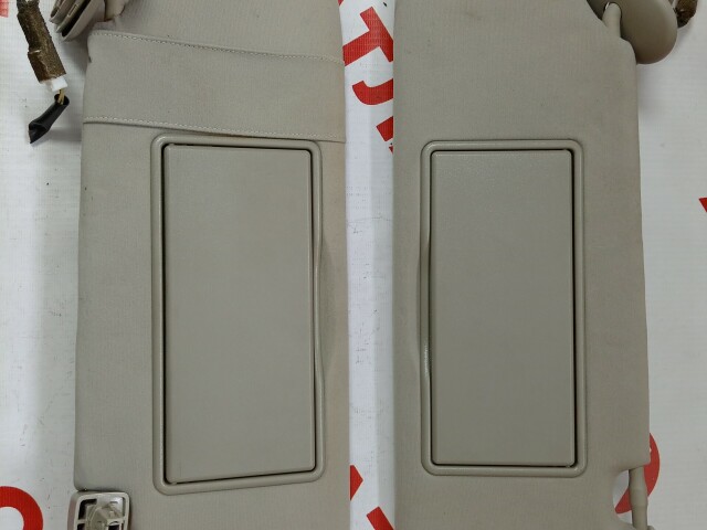 Козырёк TOYOTA Avensis 