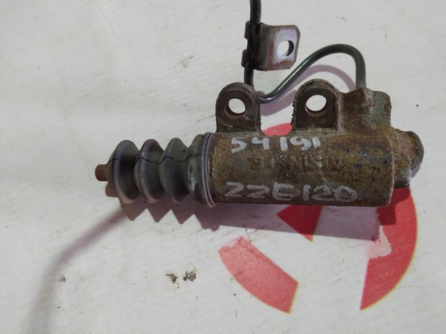 Рабочий цилиндр сцепления TOYOTA Corolla 