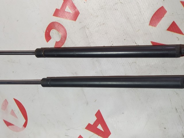 Амортизатор багажника MAZDA Familia 