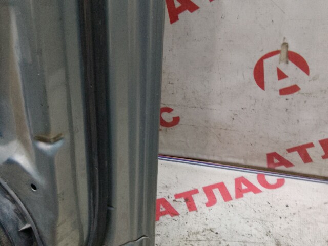 Дверь TOYOTA Avensis 