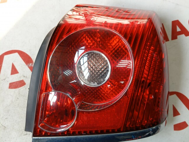 Стоп TOYOTA Avensis 