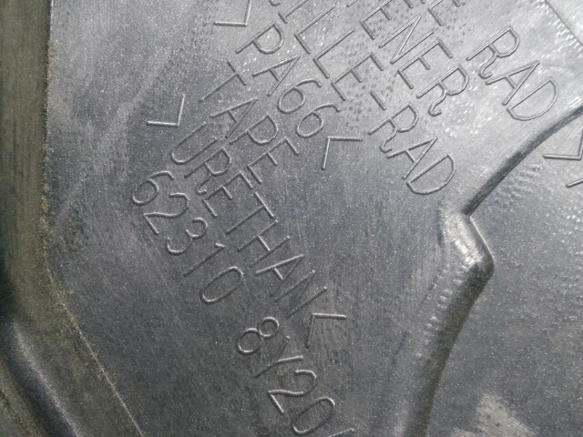 Решетка радиатора NISSAN Note 