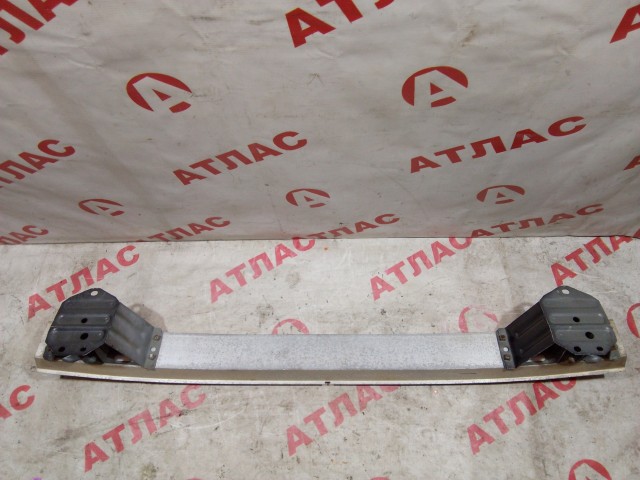 Усилитель бампера TOYOTA Avensis 