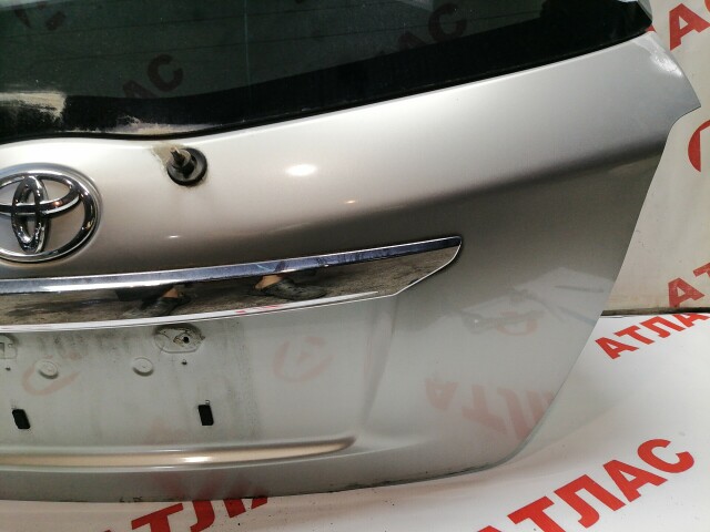 Дверь багажника TOYOTA Vitz 