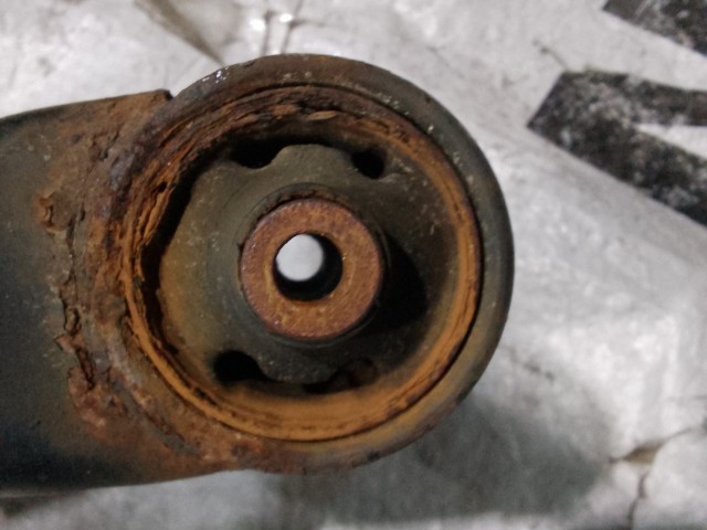 Балка задняя TOYOTA Ractis 