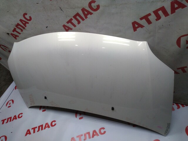 Капот TOYOTA Ist 