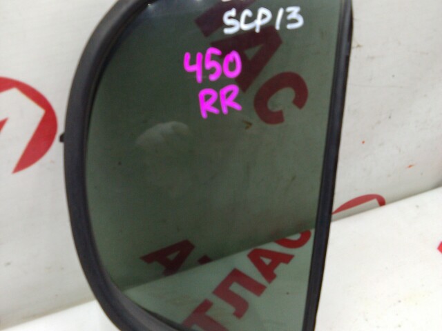 Треугольник (стекло) TOYOTA Vitz 