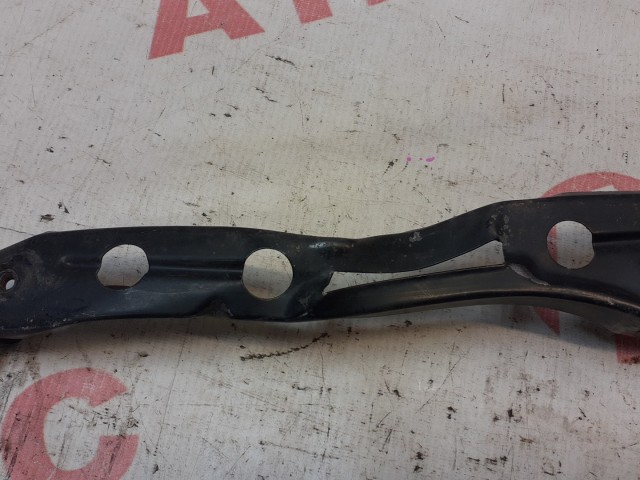 Сабля TOYOTA Ceres 