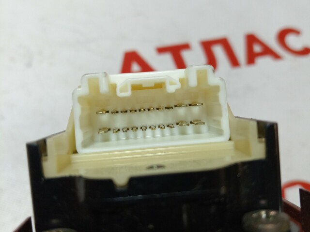 Блок управления стеклоподъемниками TOYOTA Corolla 