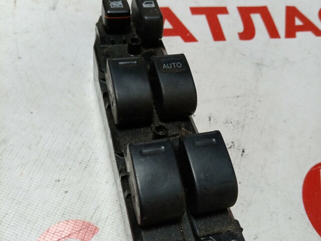 Блок управления стеклоподъемниками TOYOTA Platz 