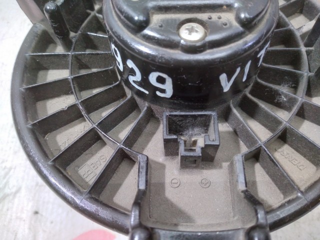 Моторчик печки TOYOTA Vitz 