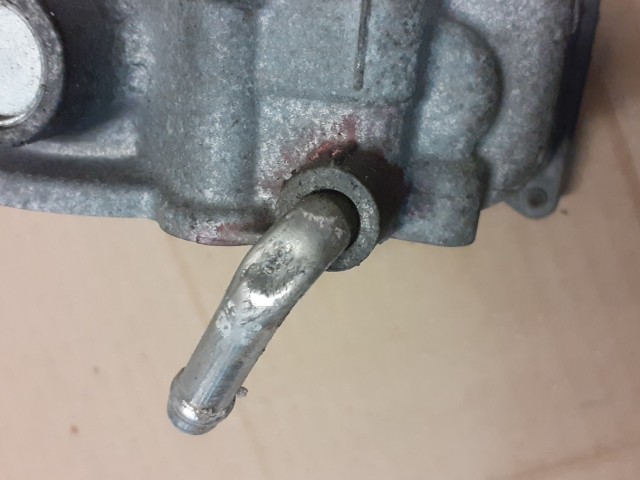 Дроссельная заслонка TOYOTA Sienta 1NZ-FE