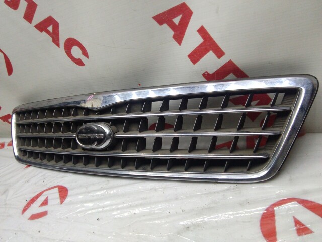 Решетка радиатора NISSAN Cefiro 