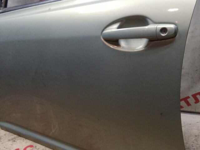 Дверь TOYOTA Avensis 