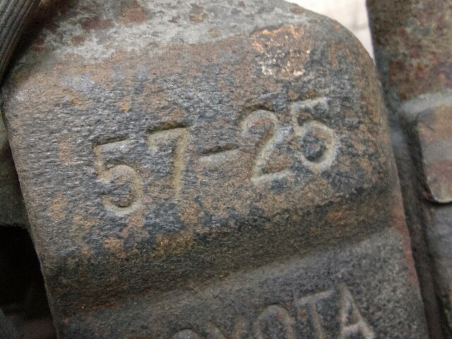 Суппорт TOYOTA Corona Premio 