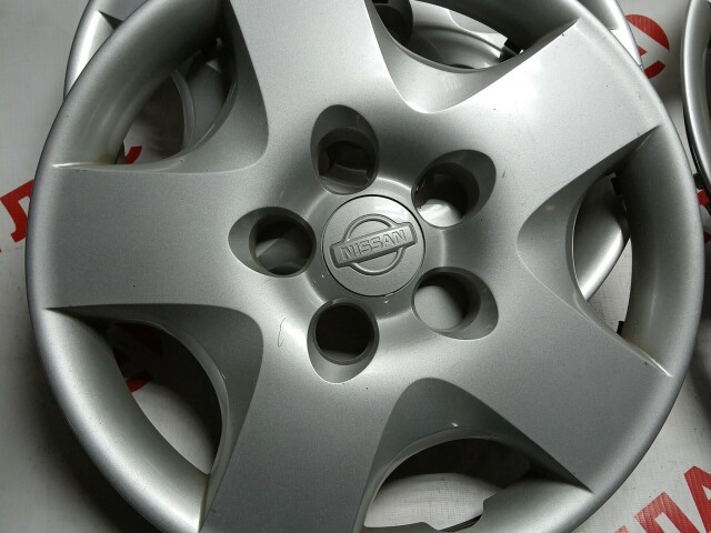 Колпак на колесо NISSAN - 