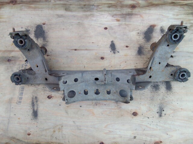 Балка задняя TOYOTA Avensis 