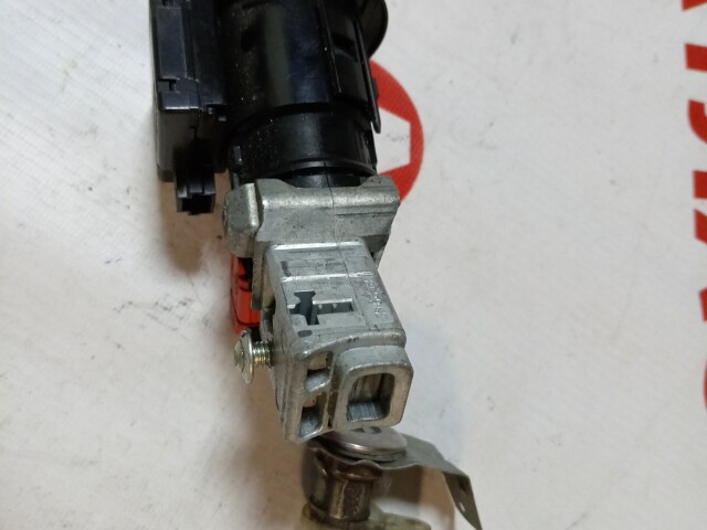 Замок зажигания RENAULT Duster 