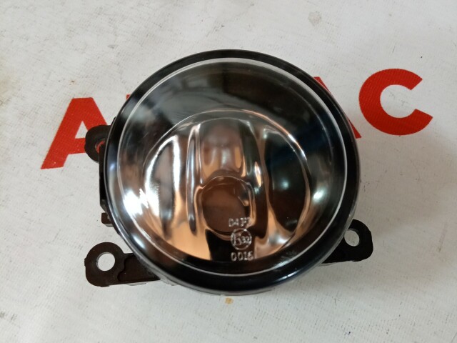 Туманка RENAULT Sandero Stepway 