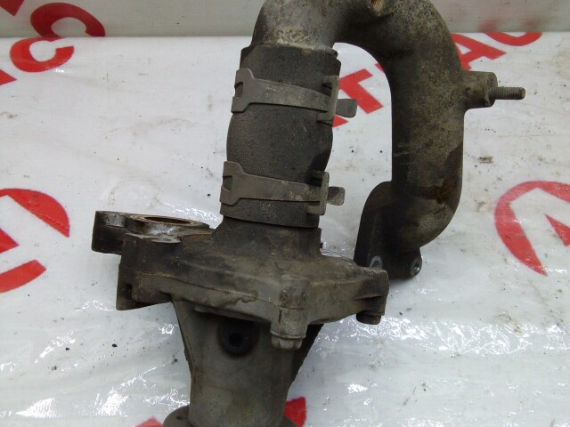 Корпус помпы TOYOTA Sprinter 5A-FE