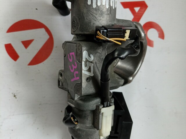 Замок зажигания TOYOTA Avensis 