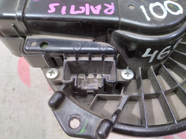 Моторчик печки TOYOTA Ractis 