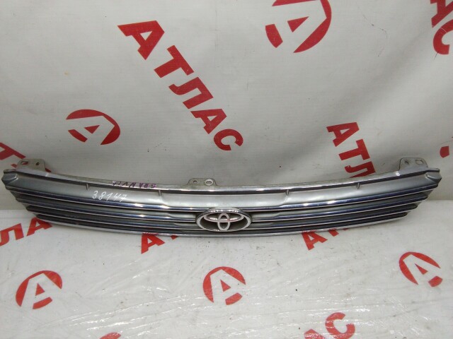 Решетка радиатора TOYOTA Granvia 