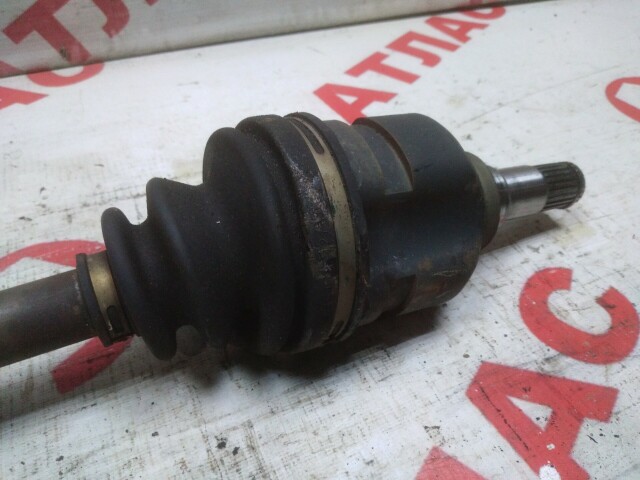 Привод короткий TOYOTA Platz 2NZ-FE