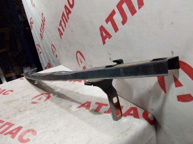 Сабля NISSAN Sunny 