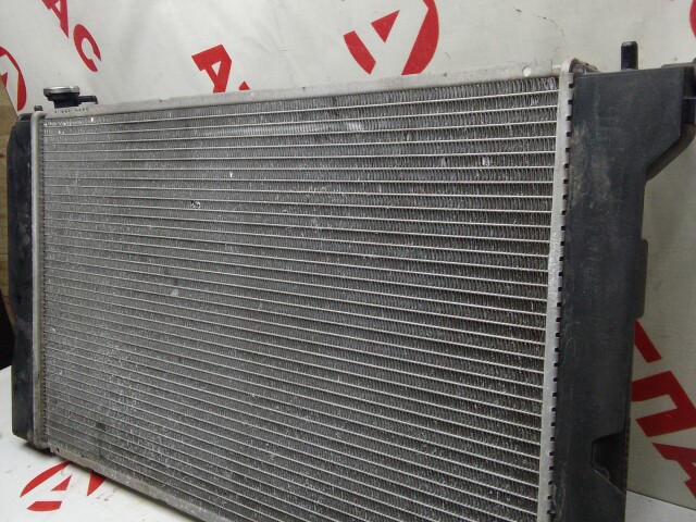 Радиатор охлаждения TOYOTA Avensis 