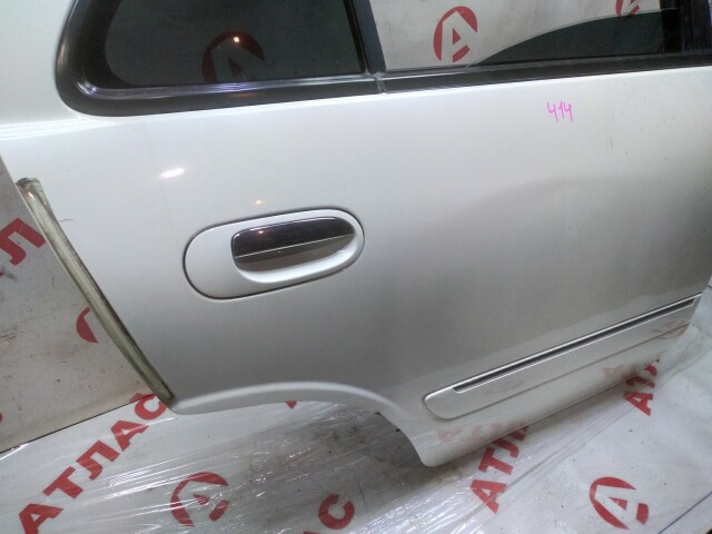 Дверь NISSAN Bluebird Sylphy 