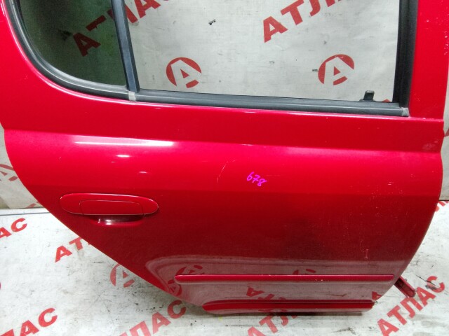 Дверь TOYOTA Vitz 